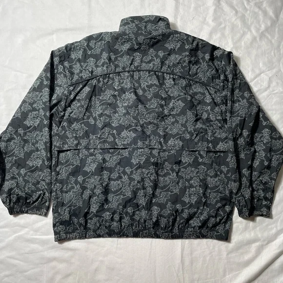 Vintage 90s Reebok Windbreaker jacket Floral leaves Size S Unisex Black Retro - Picture 2 of 7